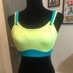 Brooks Fiona Medium Impact Sports Bra